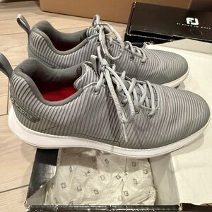 FootJoy Flex XP Mesh Men's 9.5M Grey / White